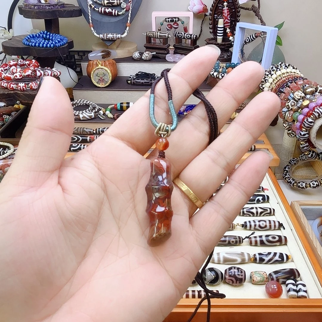 玛瑙/玉髓合金颈饰