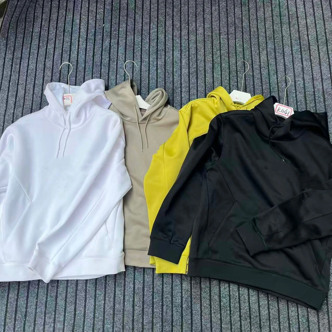 W23印花宽松型秋冬连帽透气经典上衣（笛）