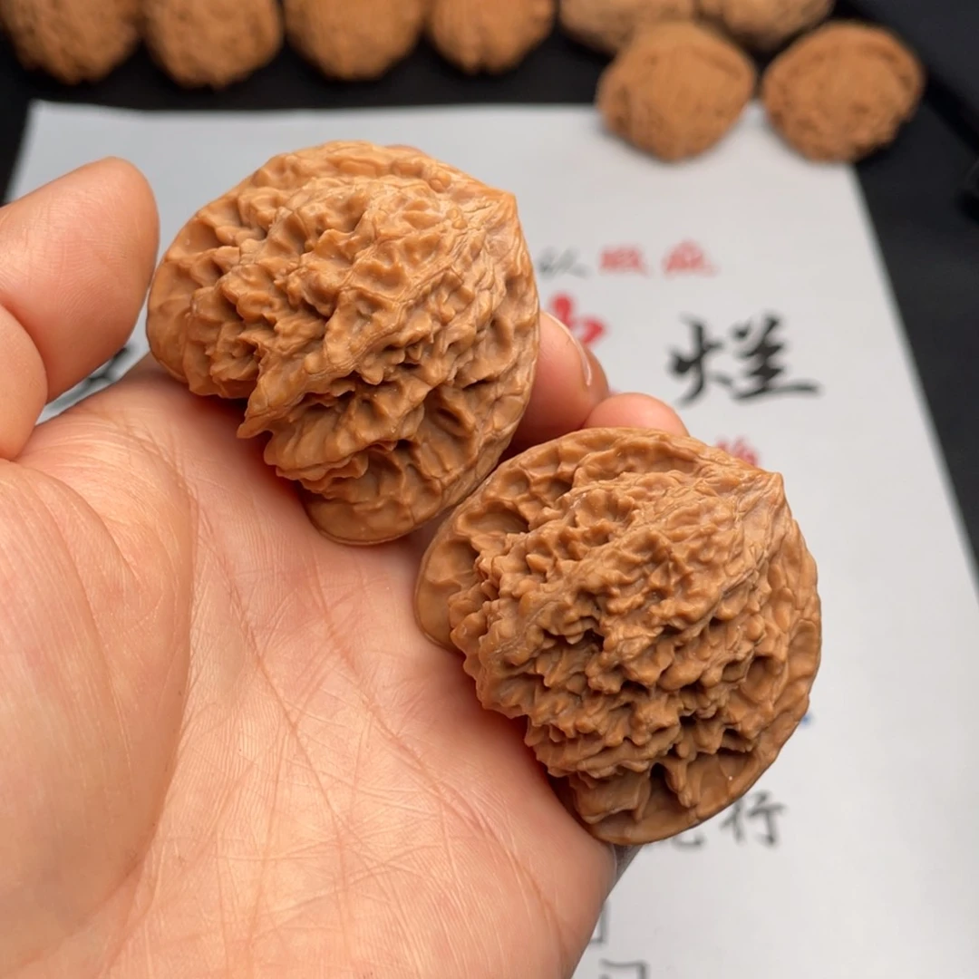 文玩核桃吊坠515。42星