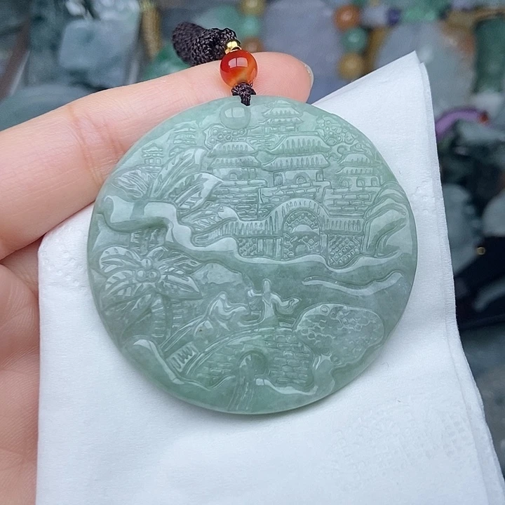 翡翠未镶嵌颈饰翡翠