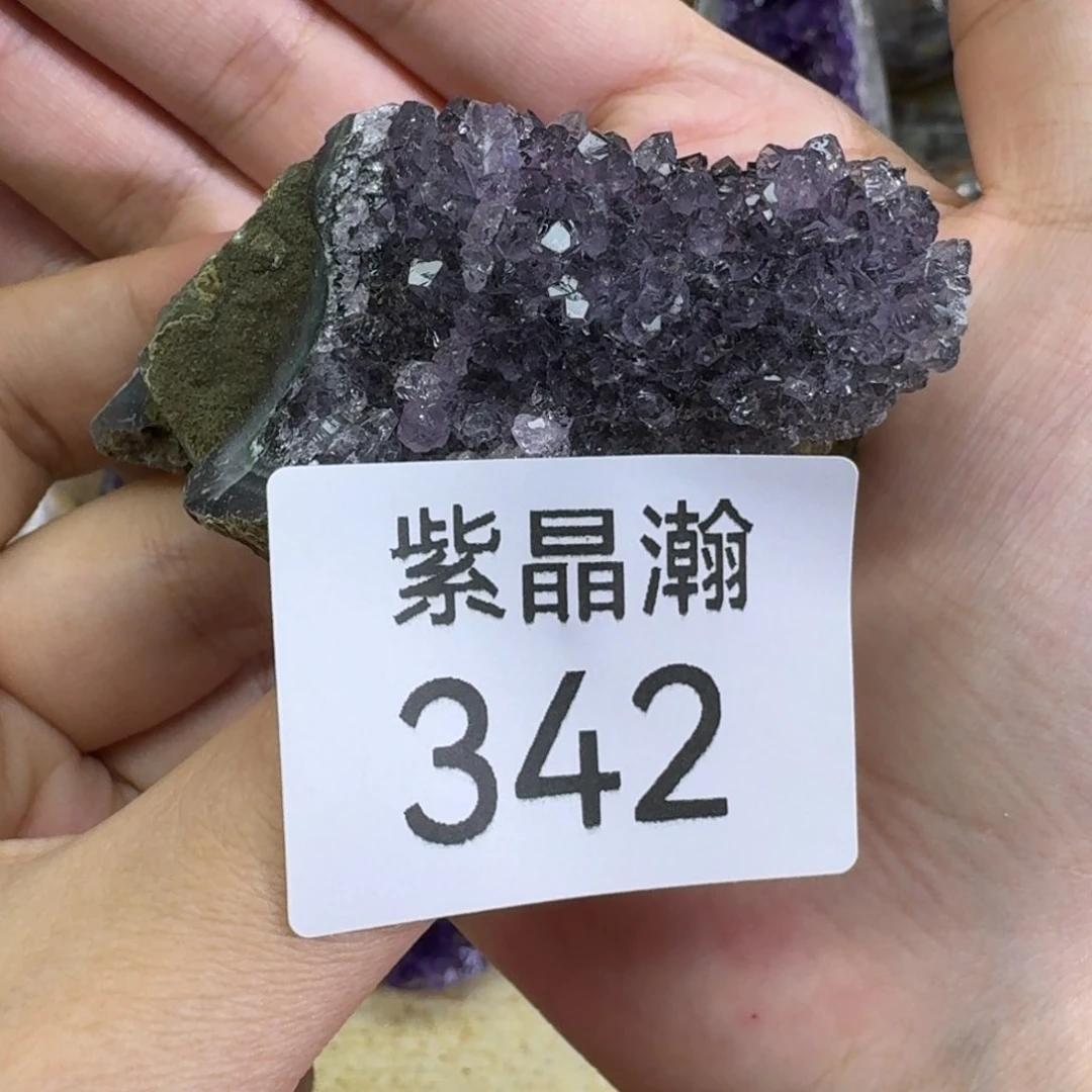 未镶嵌水晶大型摆件（非配饰）