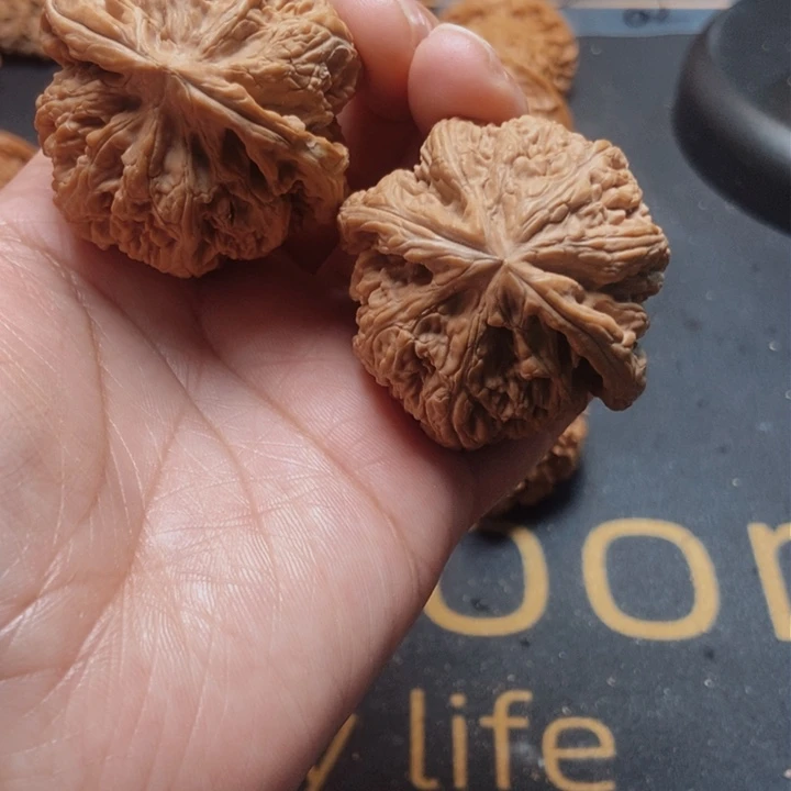 文玩核桃吊坠文玩71