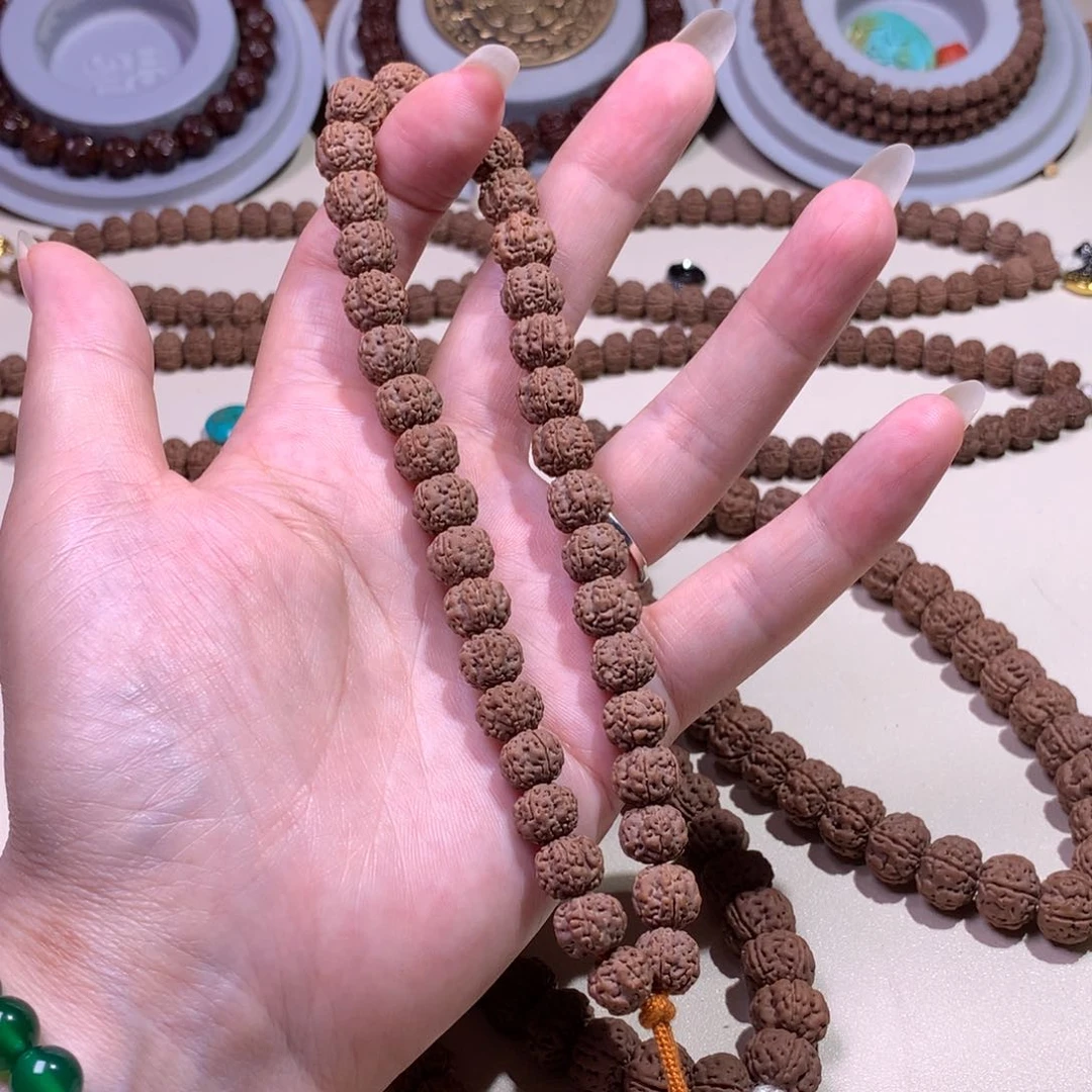 金刚菩提吊坠用****3老树梅花