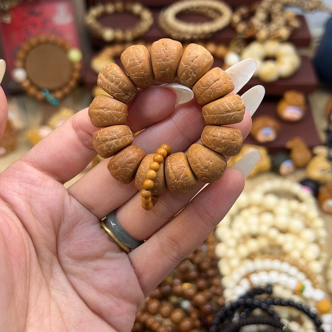 凤眼菩提手串?**?手捻素圈