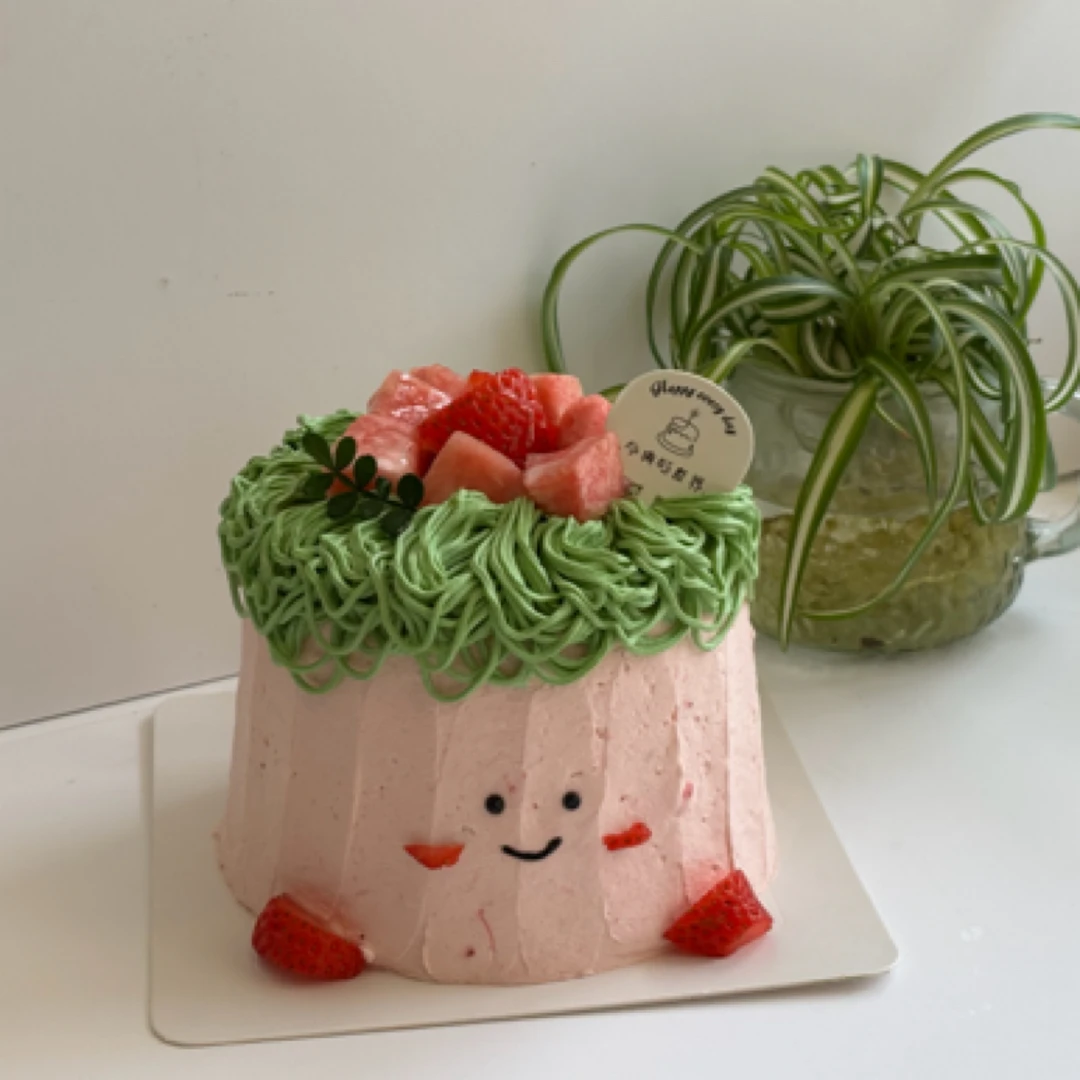 四英寸草莓动物奶油蛋糕一个（小吃街店）