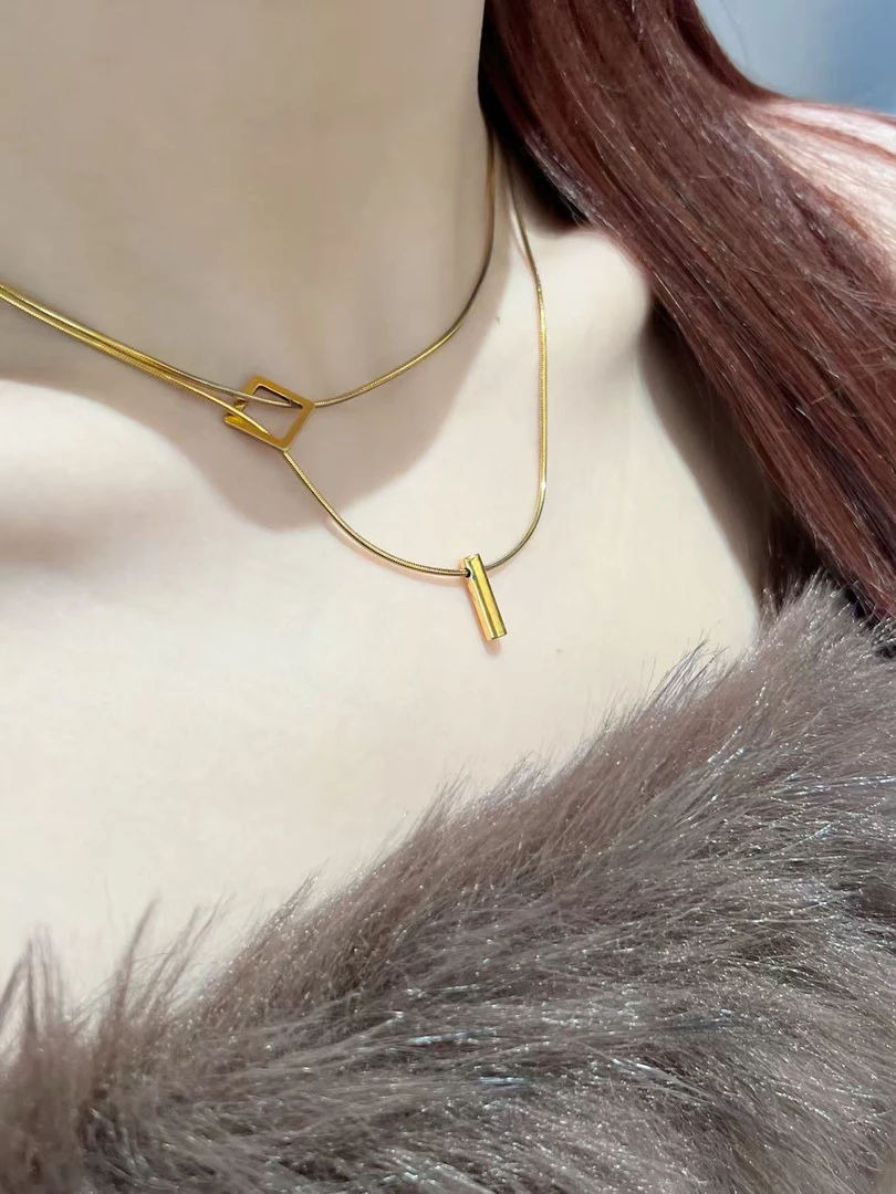 （定金）周帝王/拜金主义复古黑金小众方块蛇骨金色百搭黄金项链