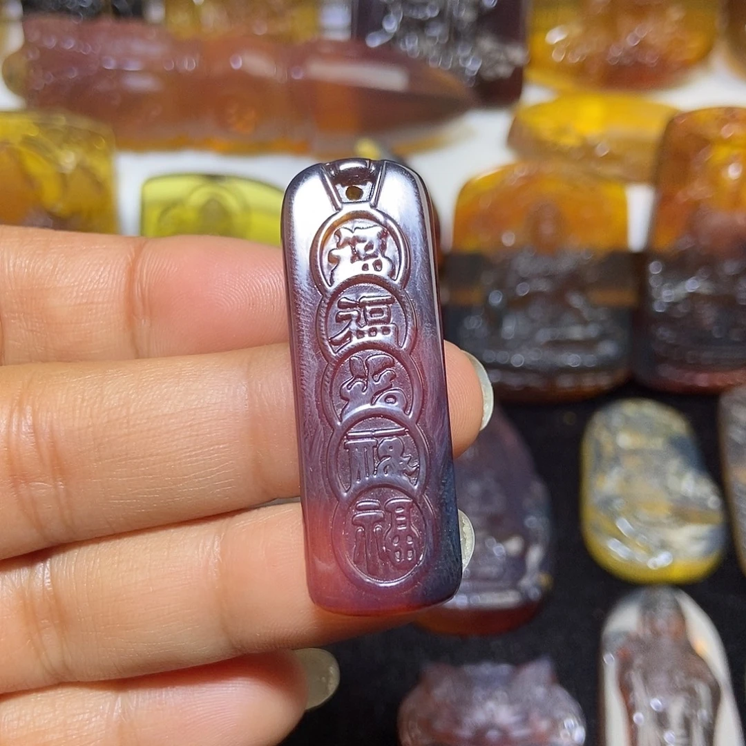 琥珀未镶嵌颈饰缅甸天然琥珀吊坠