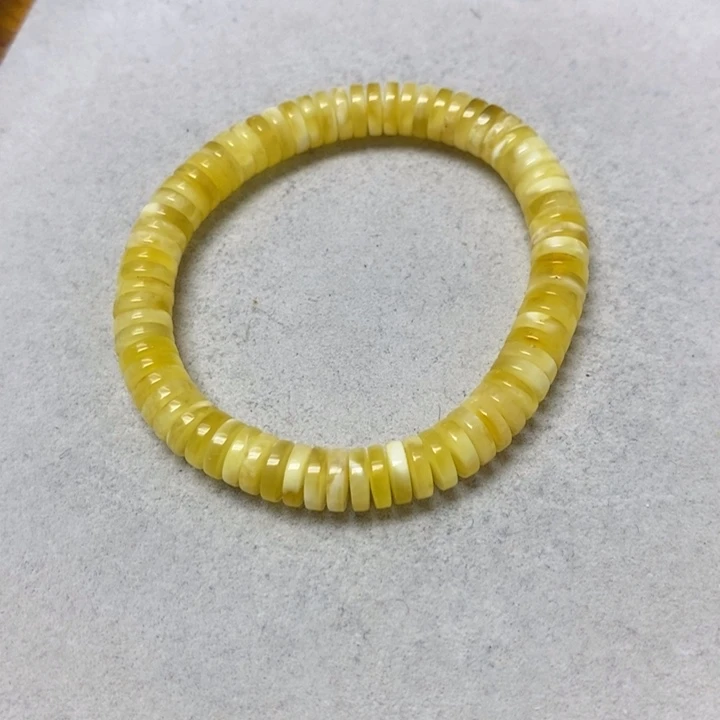 蜜蜡未镶嵌裸石串