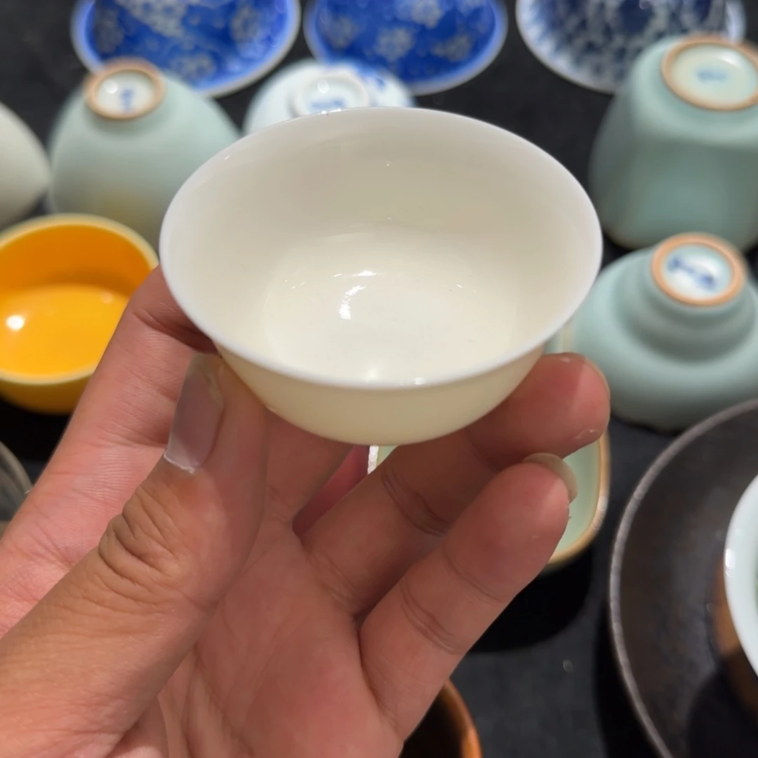 杯晓芳窑牙白小缸杯