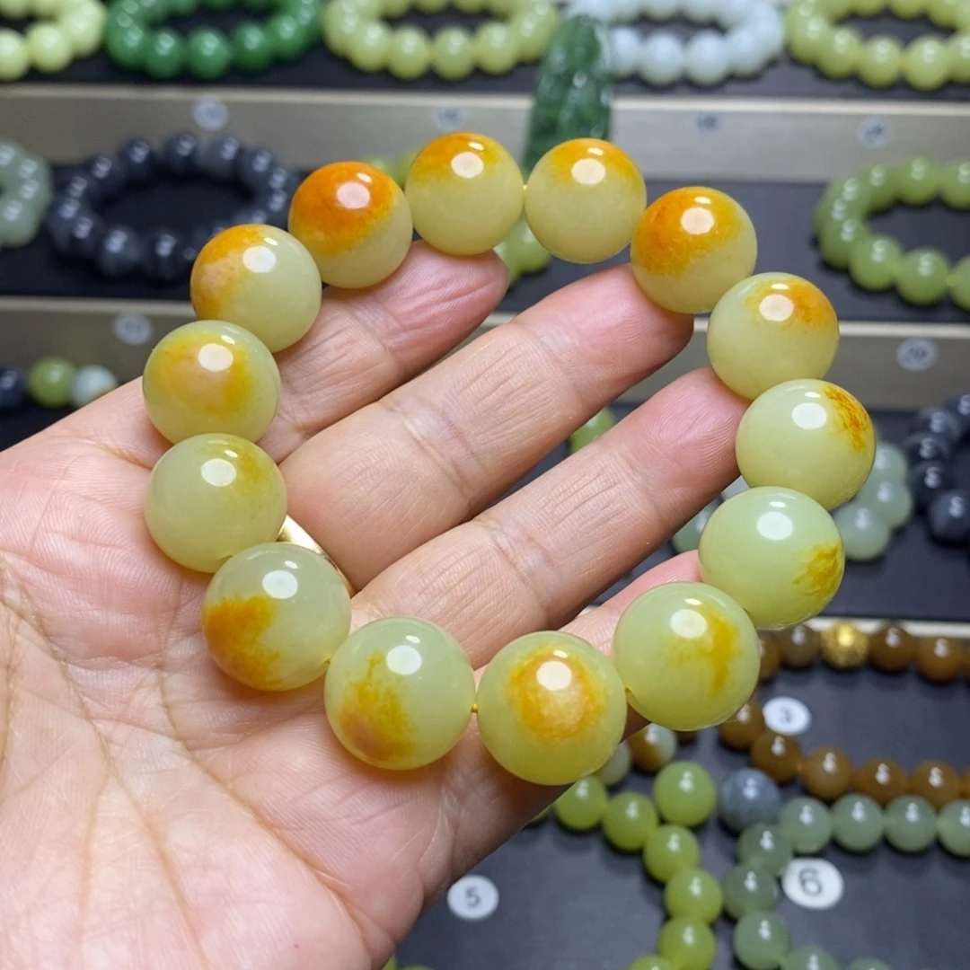 和田玉未镶嵌手串