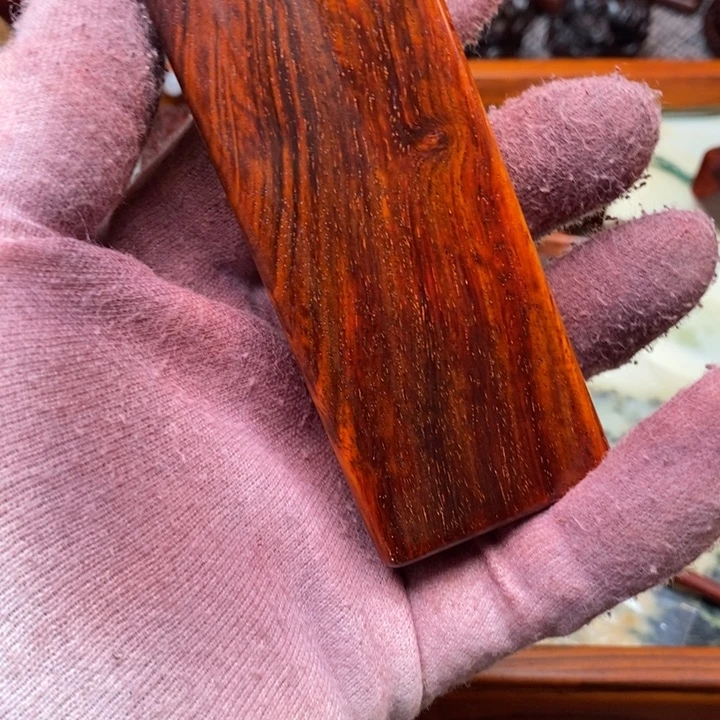 独***涯檀香紫檀（小叶紫檀）