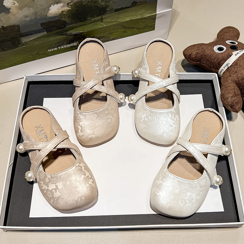 女童拖鞋2025夏季新款儿童外穿包头半拖鞋小女孩软底国风宝宝凉拖