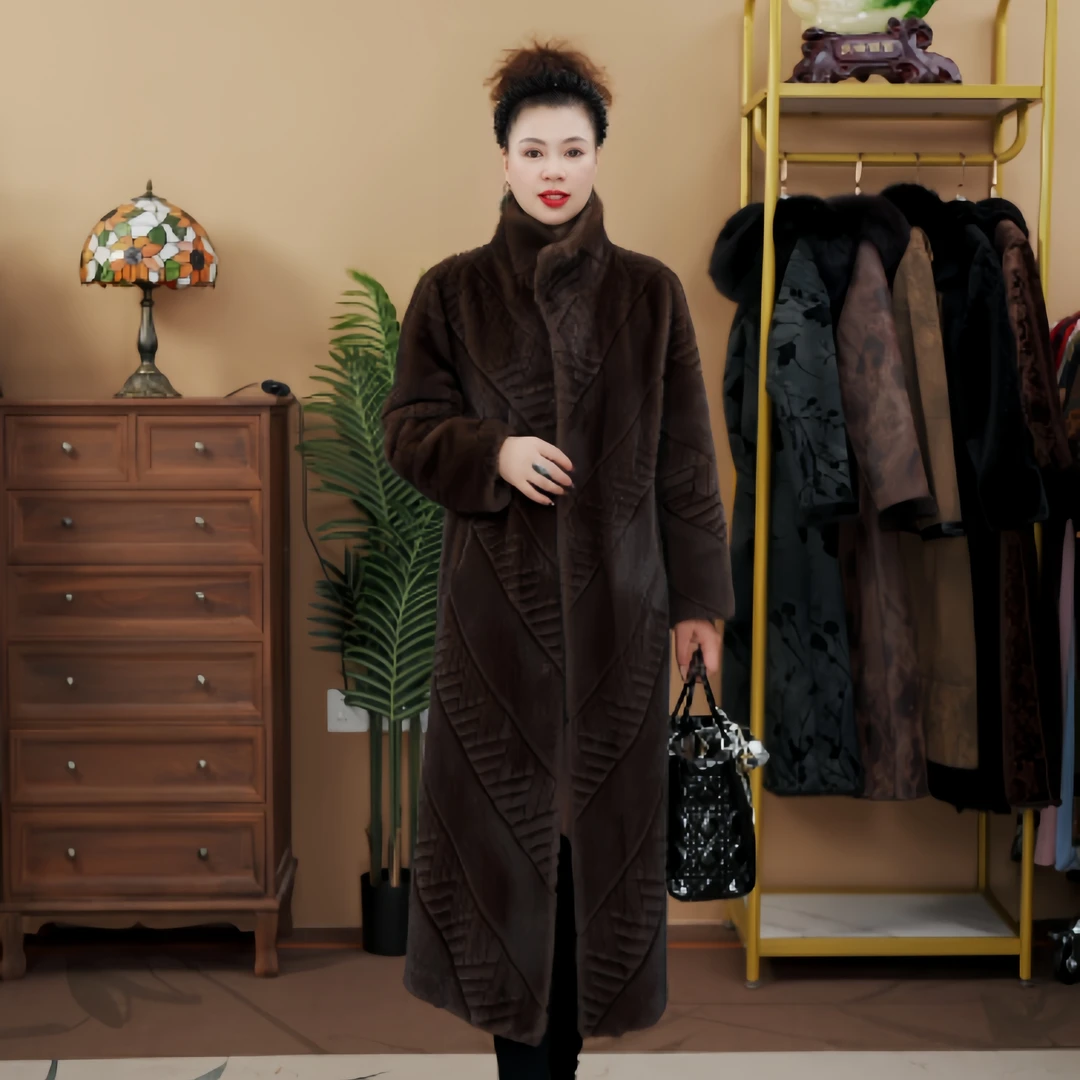 8504 冬季新款气质时尚显瘦网红复古百搭厚外套保暖