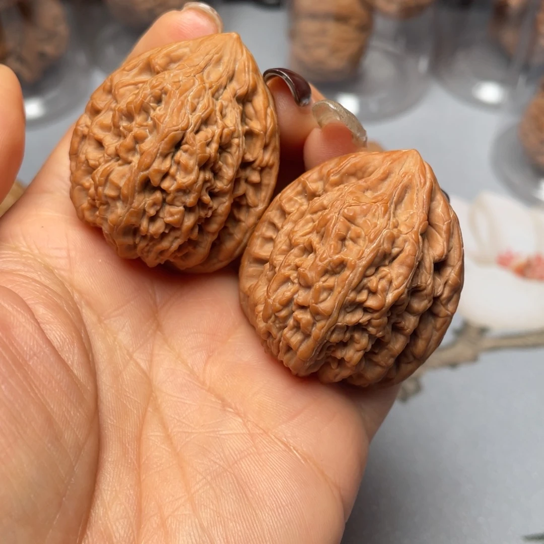 【闪购商品】文玩核桃吊坠天*虎头王……