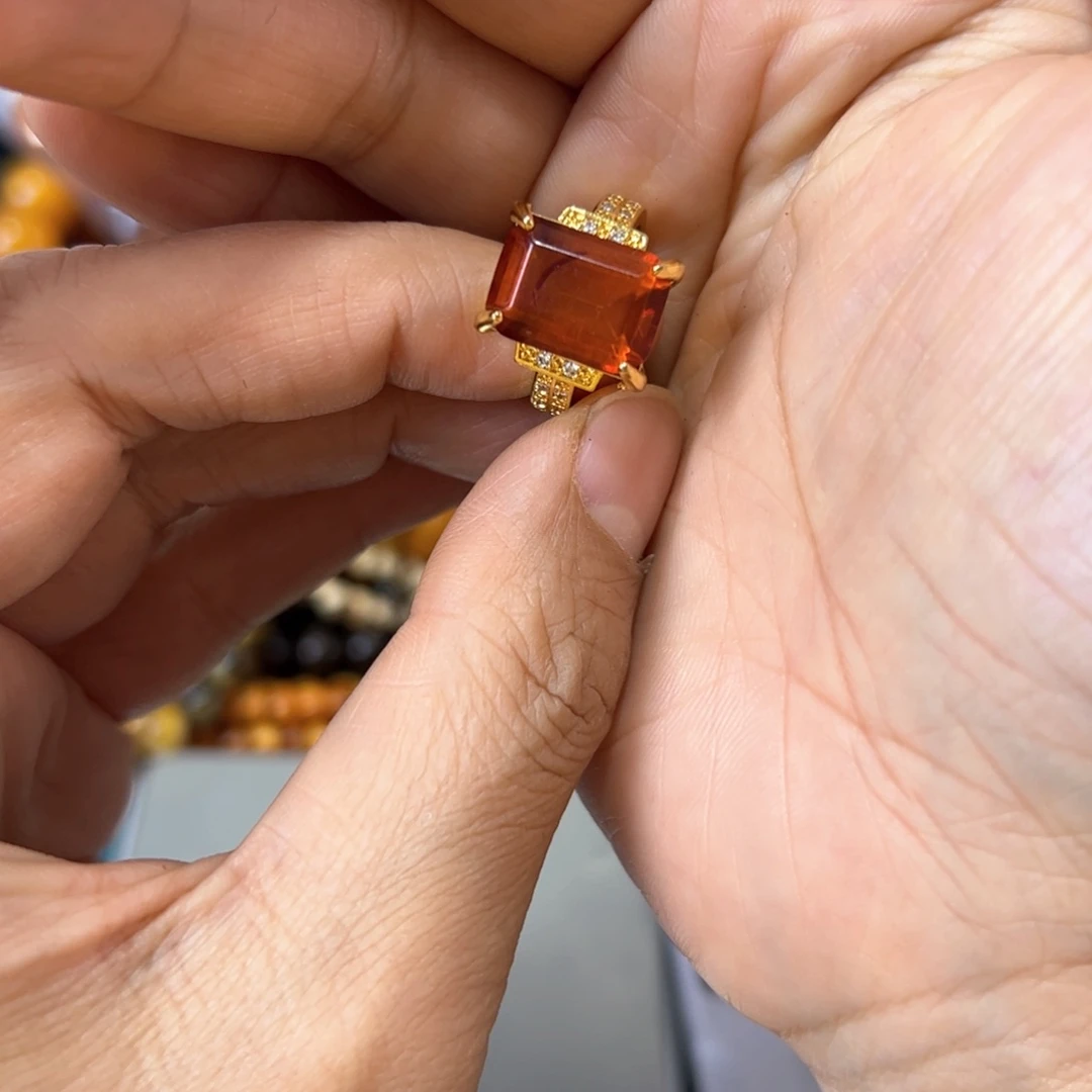 琥珀珠宝奇石未镶嵌313