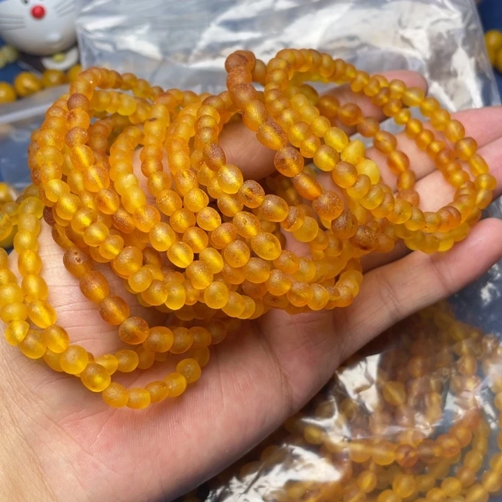 未镶嵌琥珀珠宝奇石