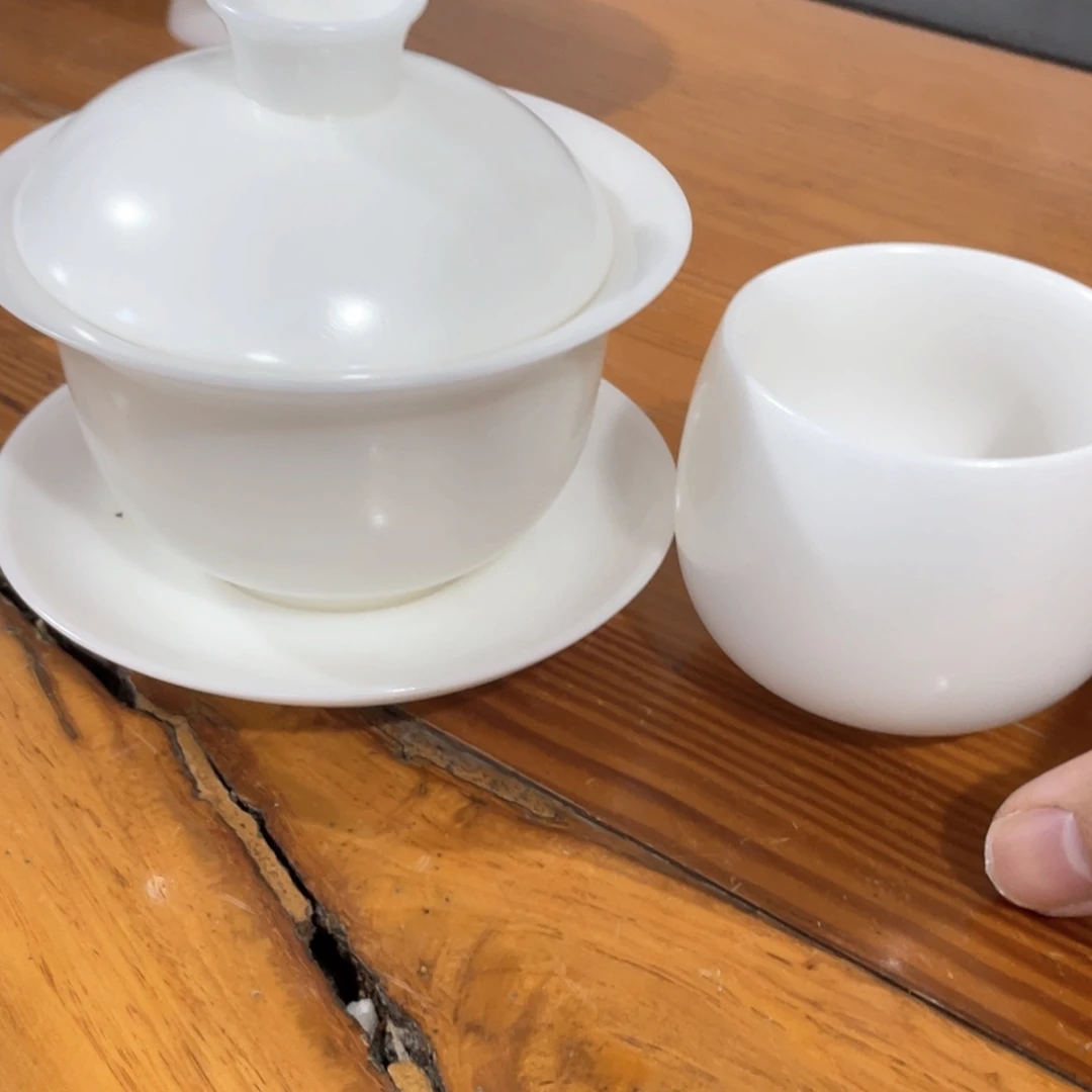 瓷片小微瑕。。。。。。。。。。