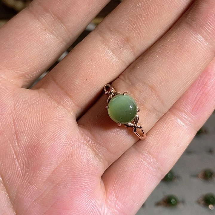 【闪购商品】银S925镶嵌戒指和田玉（碧玉）