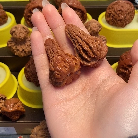 文玩核桃把件老****见鸭嘴