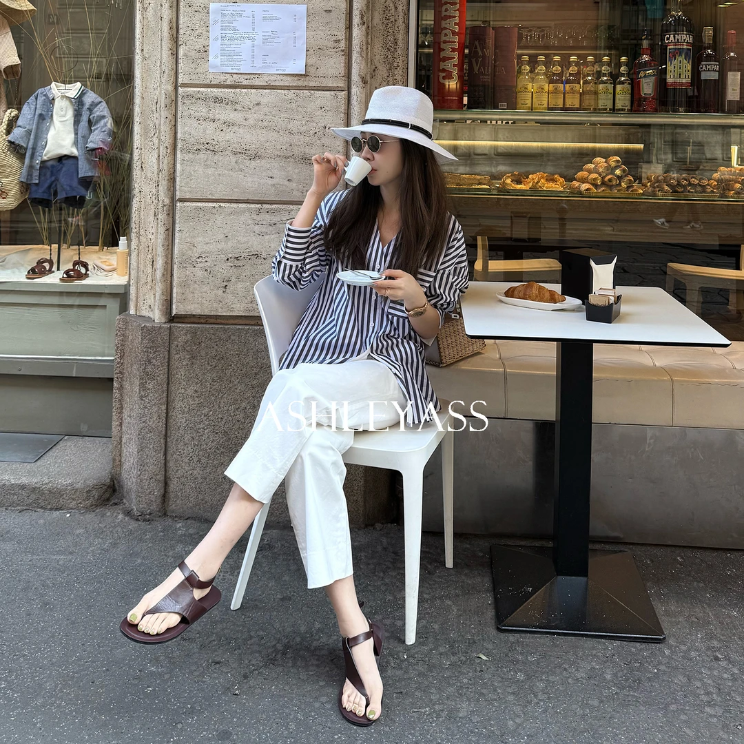 【ASHLEYASS】“V领条纹”字母刺绣方形贴袋V领条纹衬衫 LSS250696C