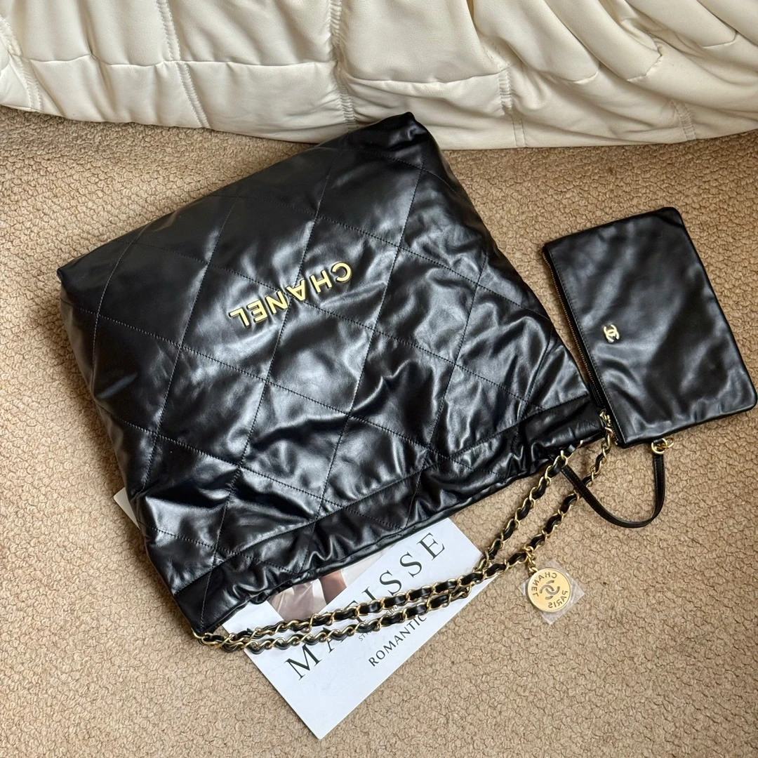 95新 Chanel/香奈儿 Chanel 黑金 牛皮 22bag中号