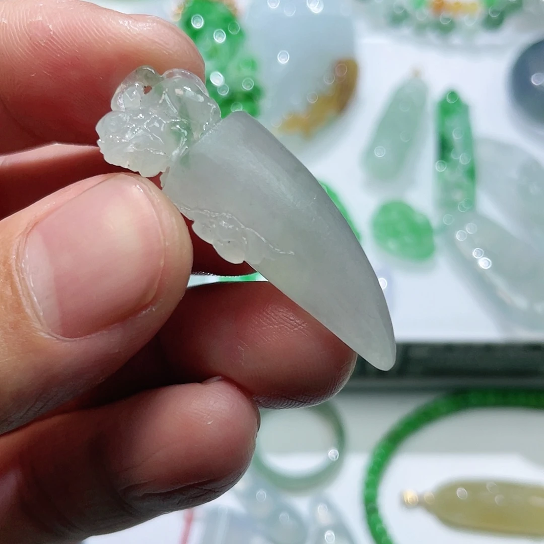 定制翡翠未镶嵌天然翡翠A货