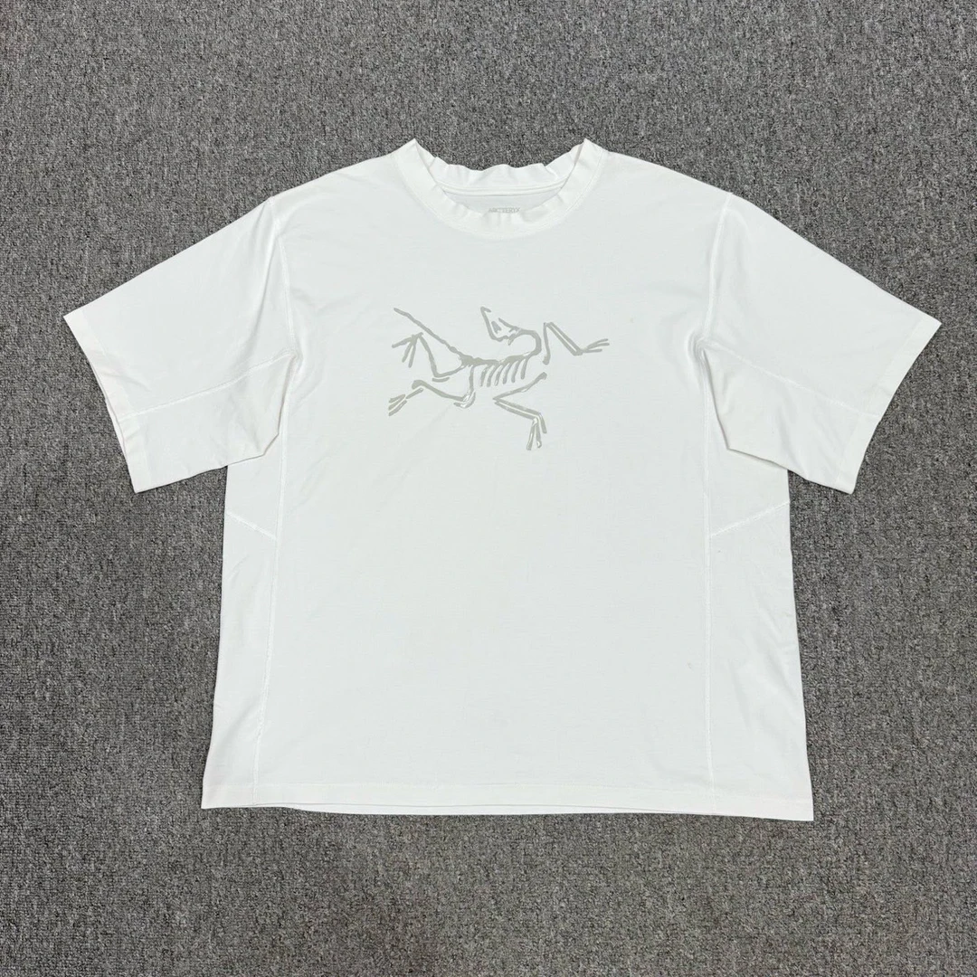 99新 ARC'TERYX/始祖鸟 15443552 Envoy 大logo 短袖 L码99新
