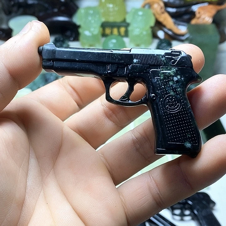 蛇纹石玉未镶嵌手把件