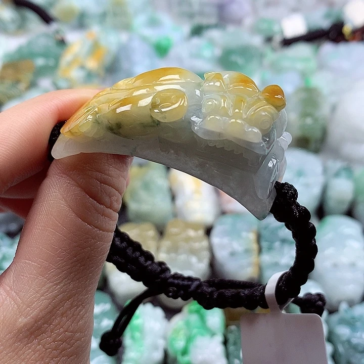 翡翠吊坠(不含链)未镶嵌田****3