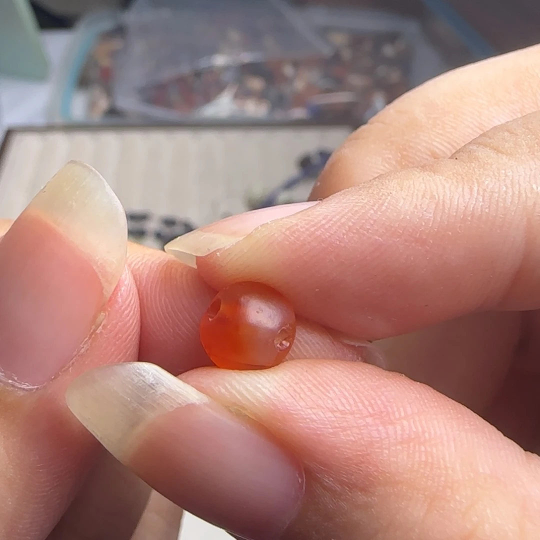 夏***深玛瑙/玉髓未镶嵌珠宝半成品