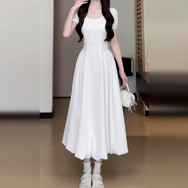 2672白色背心吊带连衣裙子女夏2025新款韩系温柔气质绝美花苞长裙