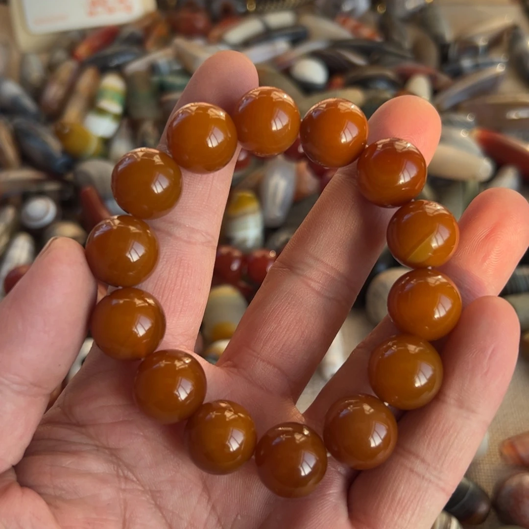 玛瑙/玉髓颈饰合金