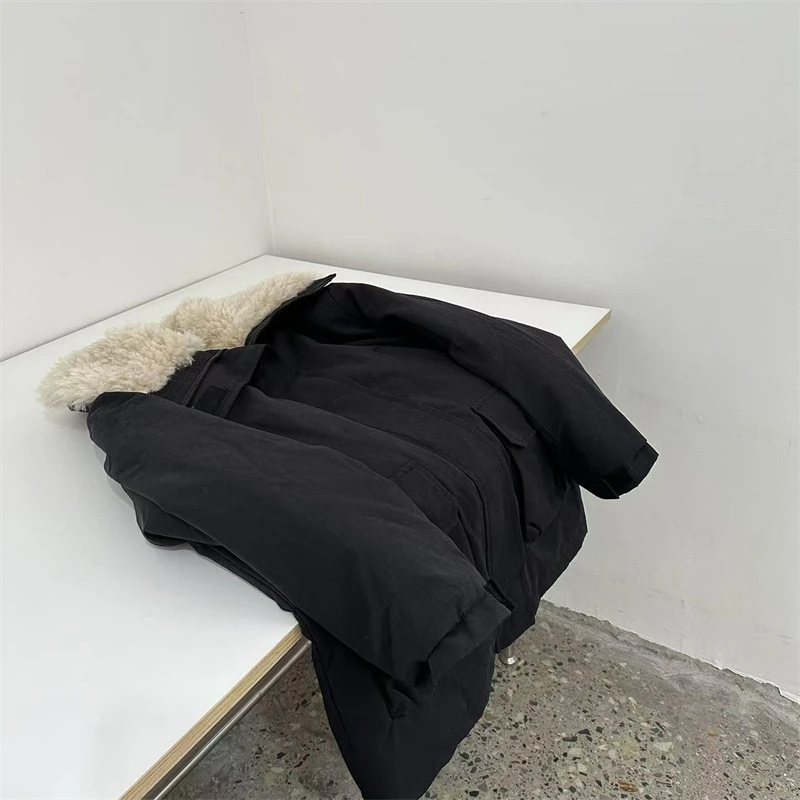 清黑色翻领绒绒领棉服    NO.退NO.换