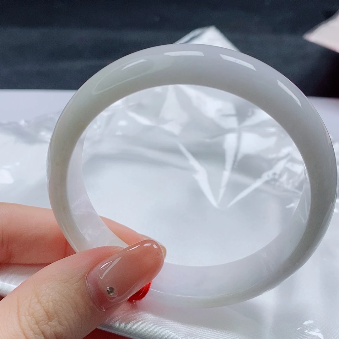 【闪购商品】未镶嵌手镯翡翠458号