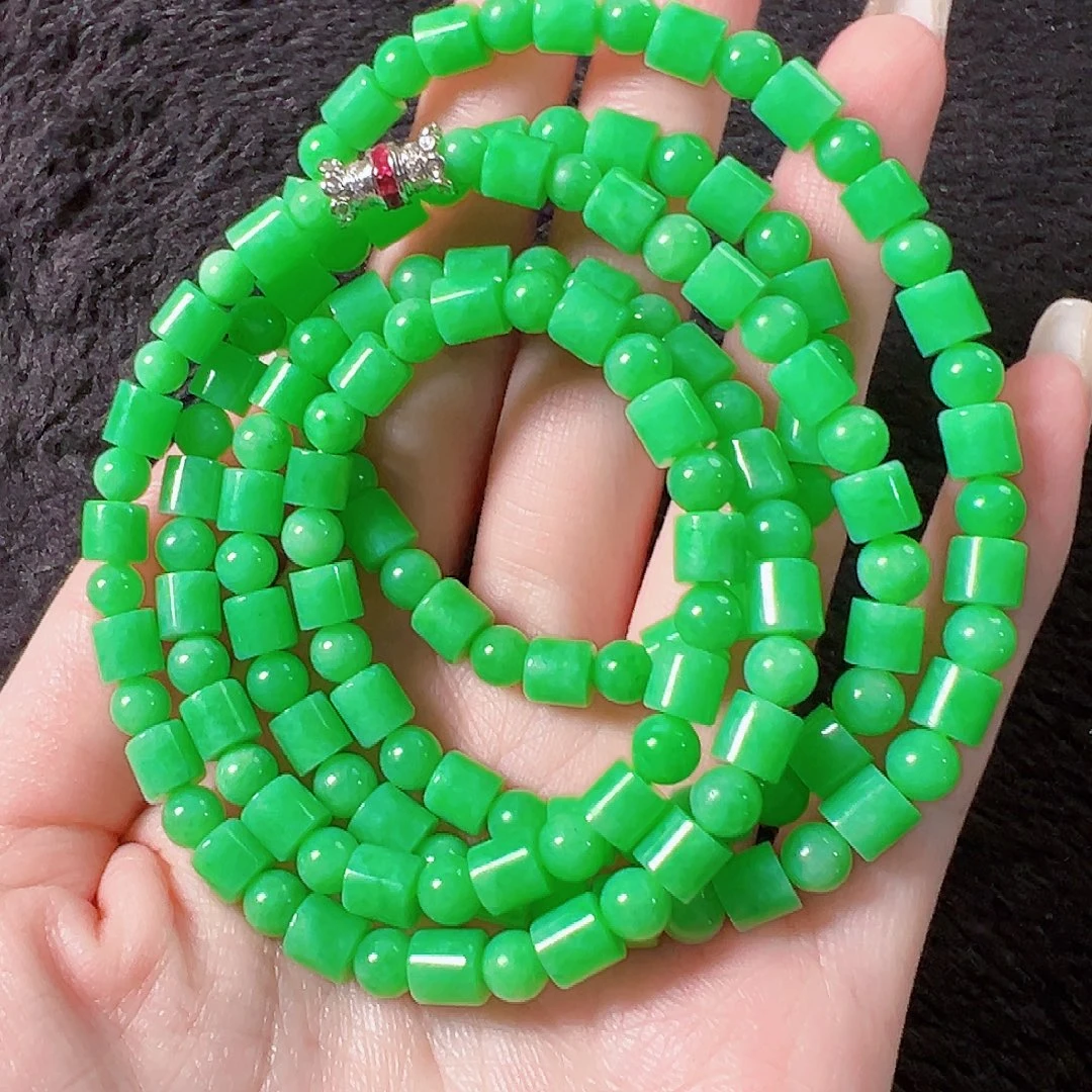 翡翠18K金镶嵌颈饰签收后24小时鉴赏期，过时不退