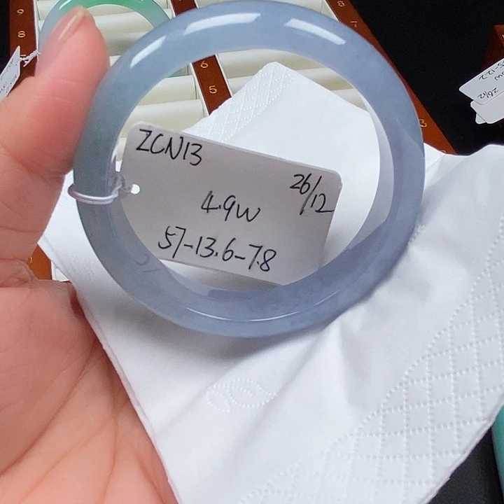 翡翠未镶嵌手镯慕石珠宝