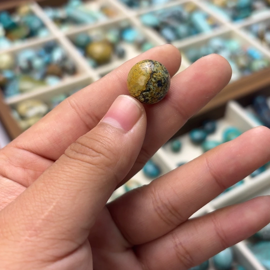 南红玛瑙未镶嵌绿松石