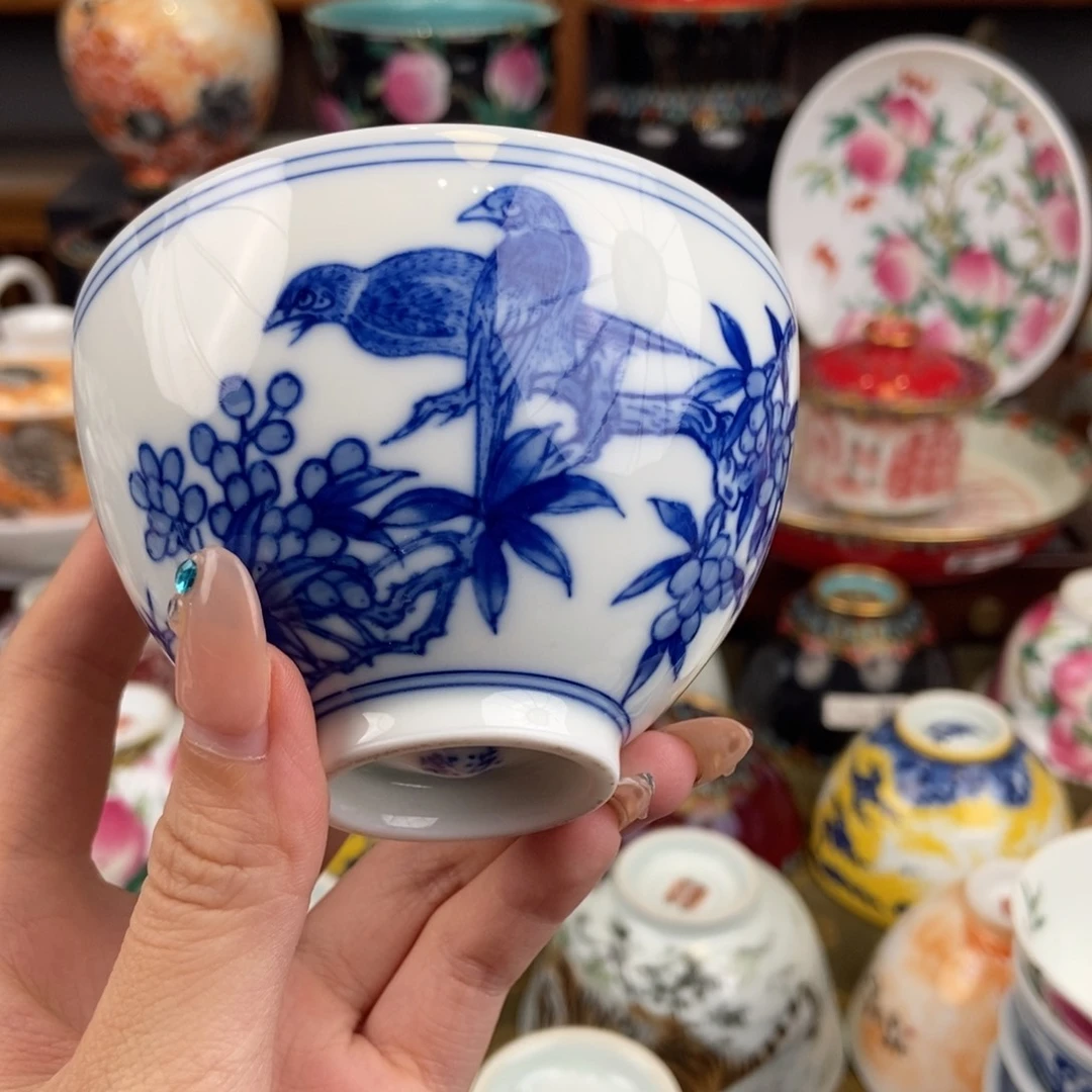 陶瓷艺术家的作品是一种非常感谢的
