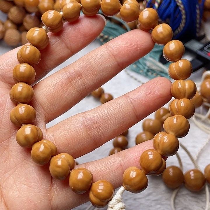 手串猴头核桃￥**￥11f g h j m