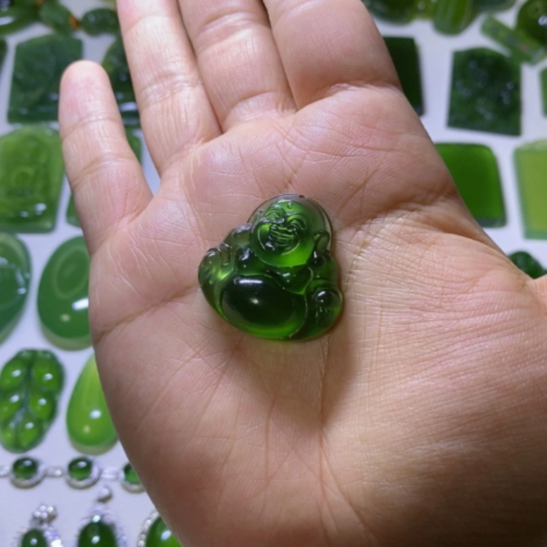 【闪购商品】蛇纹石玉颈饰未镶嵌