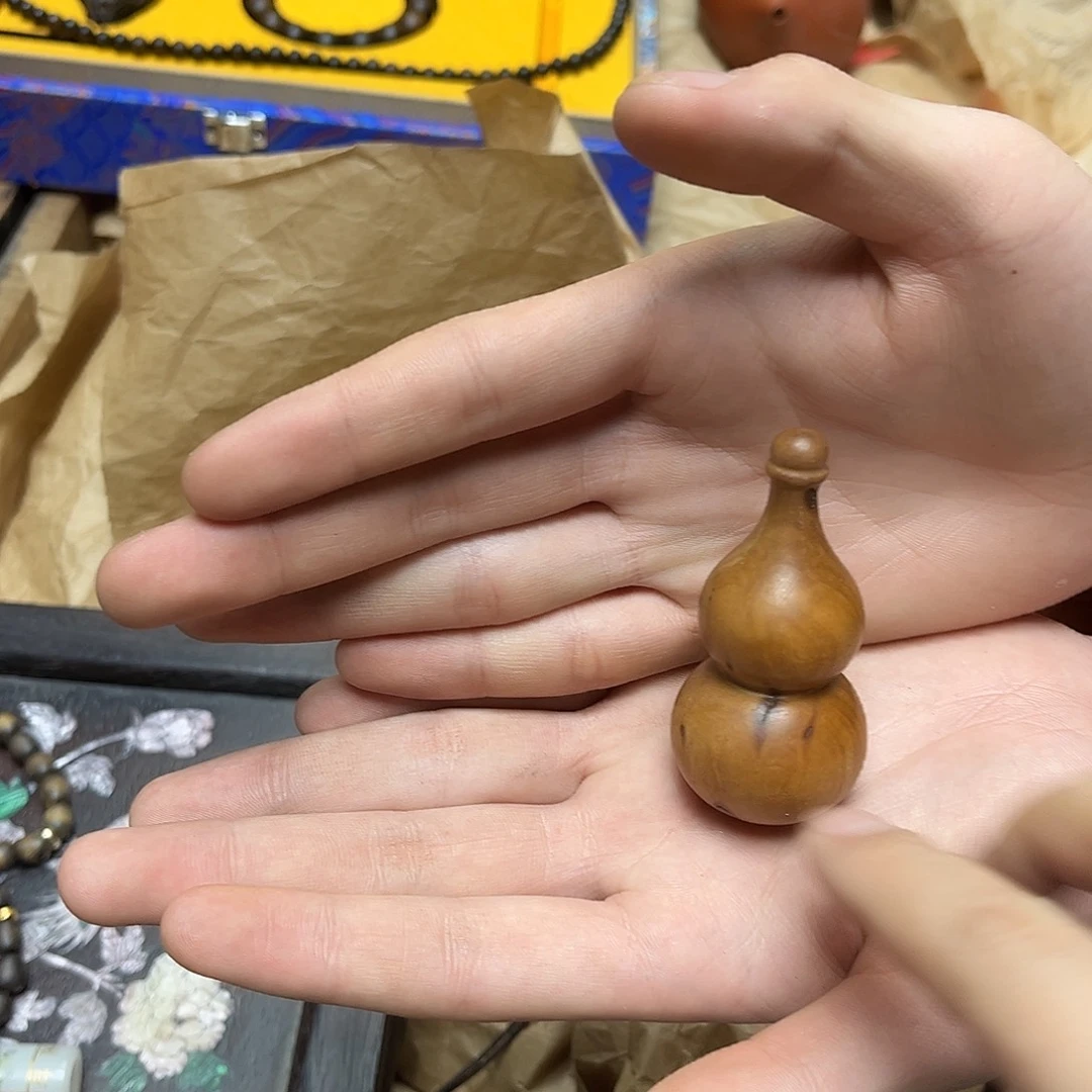 大叶紫檀（黑酸枝木类）