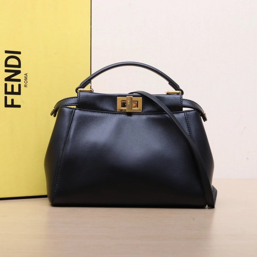 99新 FENDI/芬迪 -50小花6枫 PEEKABOO Mini 23cm 黑色 金扣包