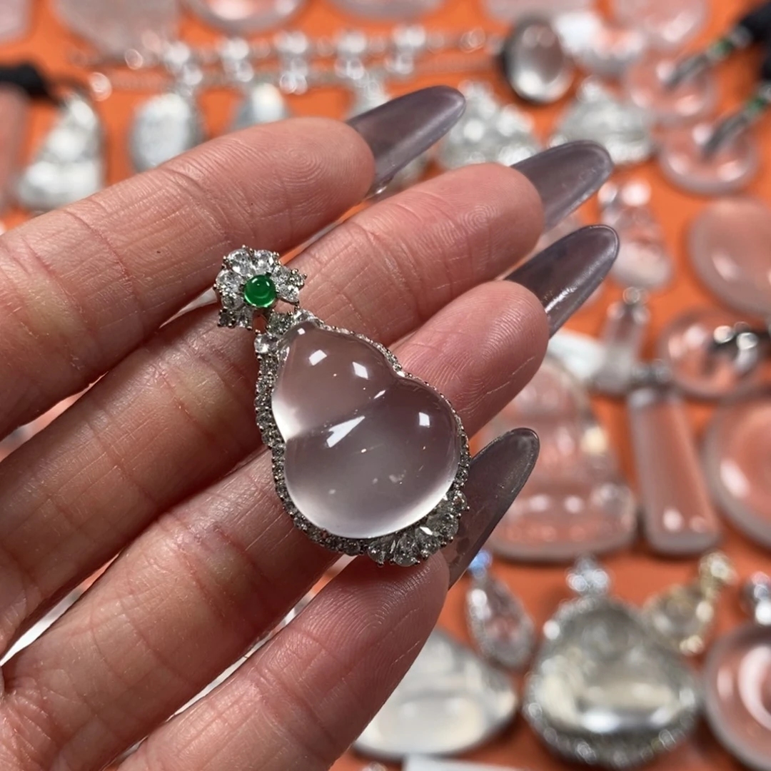 石英质玉银S925镶嵌颈饰黑钢雪花棉葫芦