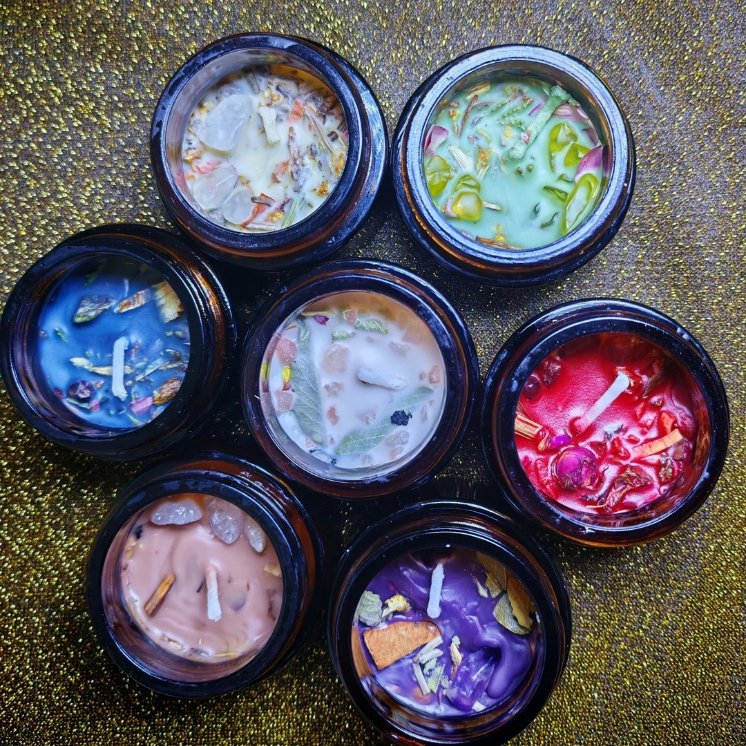 依兰香熏大豆蜡香氛蜡烛干花伴手礼一周七天能量香薰蜡烛水晶草药