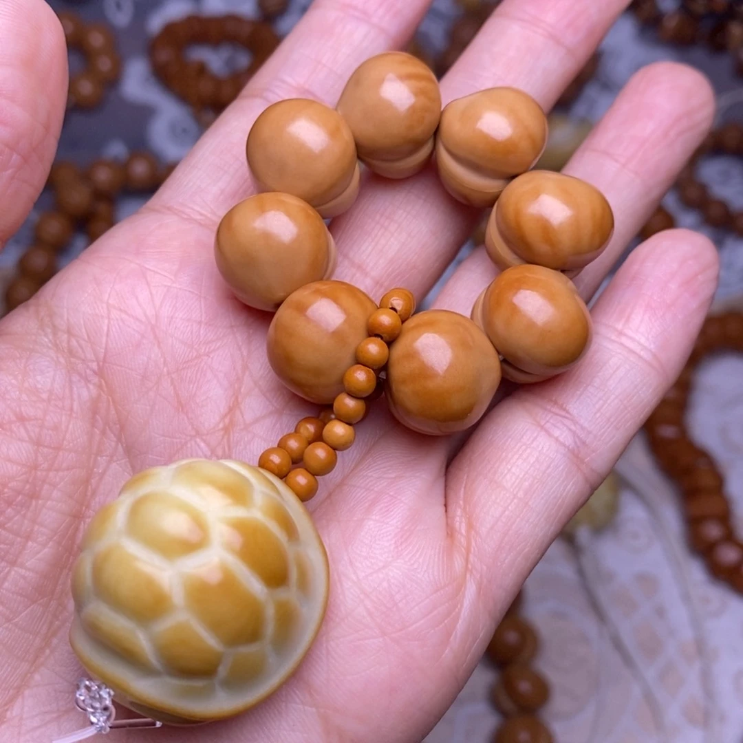 把件猴头核桃柯基屁桃龟甲