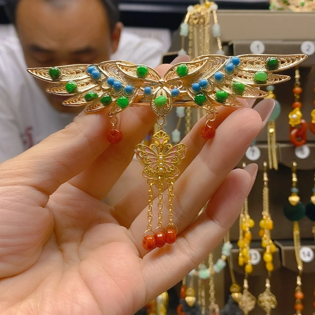 翡翠合金耳饰翡翠