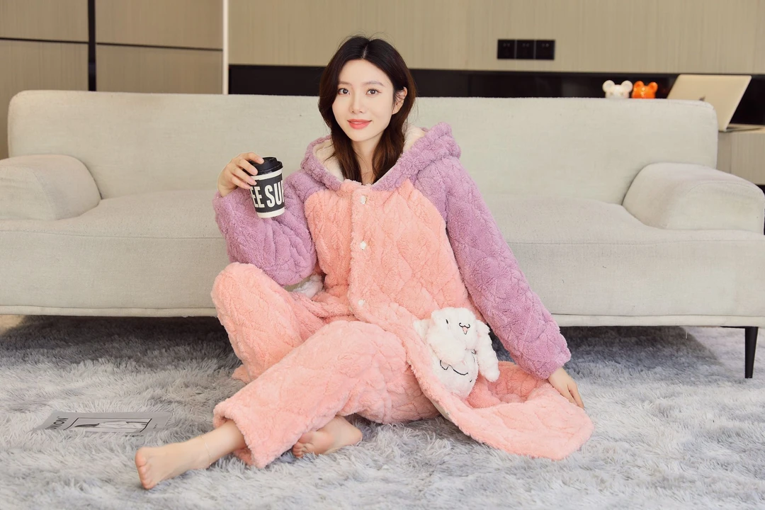 三层夹棉睡衣女士睡袍珊瑚绒秋冬季天2024新款加绒加厚套装家居服