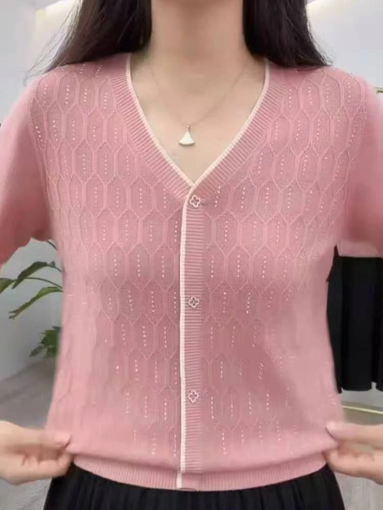 V领烫钻 高定线下款 显瘦减龄针织衫宽松休闲短袖B106