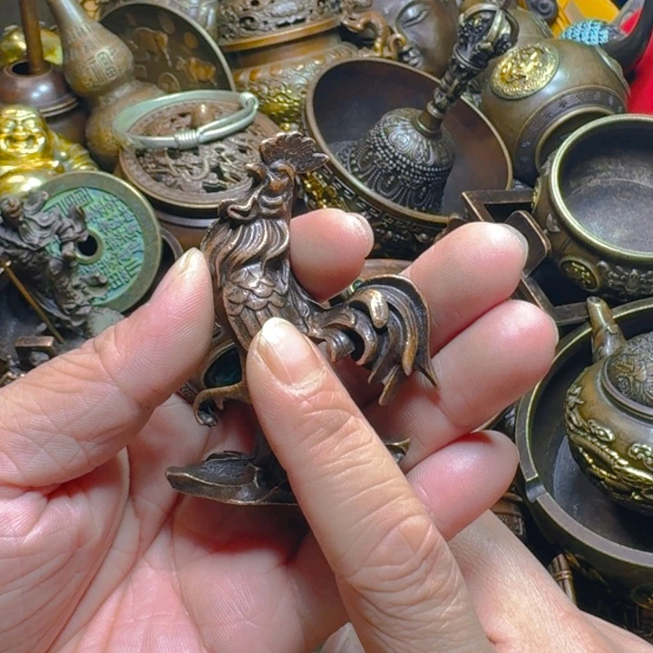 铜器摆件收收藏藏