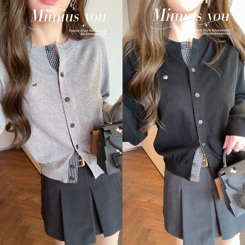 【mimius】Q 简约休闲舒适柔软格纹拼接小刺绣开衫 WG07029